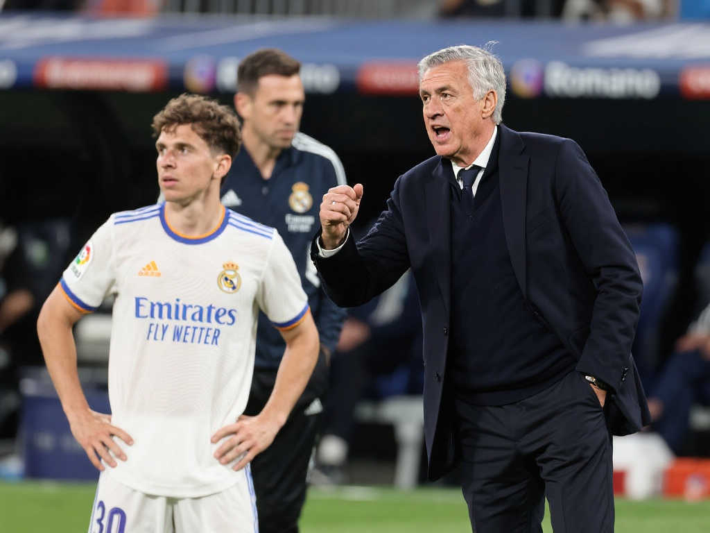 重大转折!罗马诺爆料:阿隆索将接棒安切洛蒂执掌皇马 重大转折!罗马诺爆料:阿隆索将接棒安切洛蒂执掌皇马